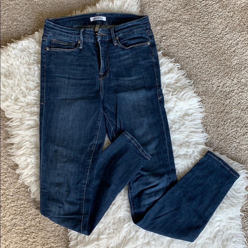 Good American Good Legs Jeans